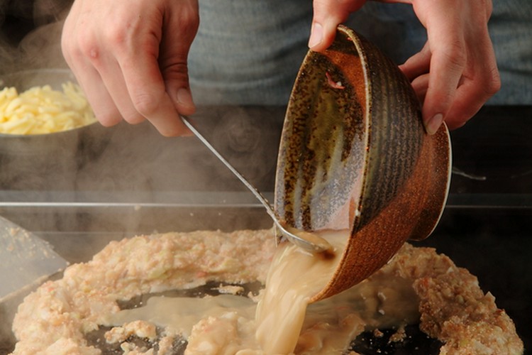 月島名物もんじゃ だるま 月島/お好み焼き・もんじゃ ネット予約可 | ヒトサラ