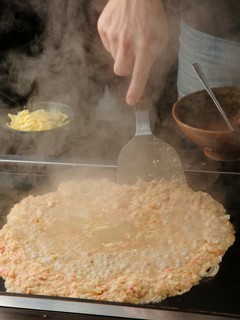 【6】土手からだし汁があふれないように量を調節して下さい