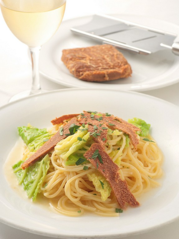 自家製マグロのカラスミのパスタ♪