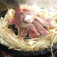 さっぱり自家製ダレとクセがなくやわらかいラム肉をご提供しておりますので、お子様～ご高齢の方までお楽しみいただけます。