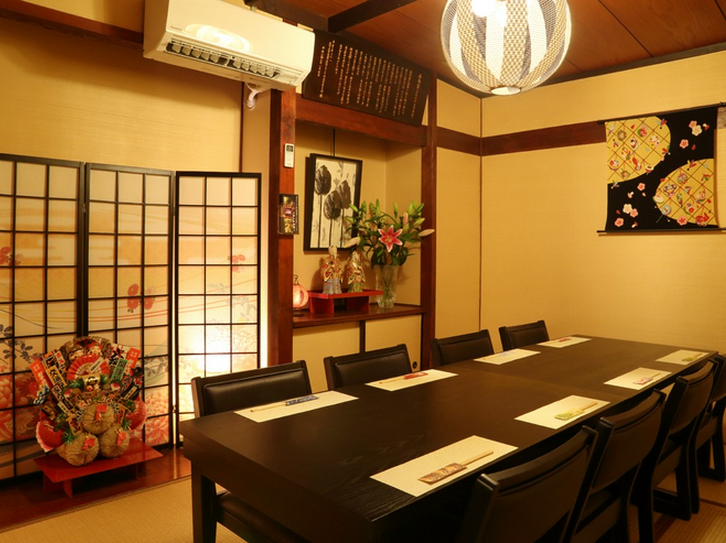 御接待・御家族お集まりに寛ぎ個室