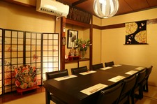 当店の祝宴会席で最高グレードのコースです。晴れの日にふさわしい華やかな御席を演出できるコースです。
