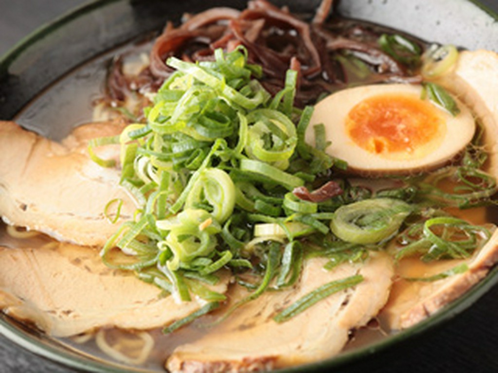 とろけるようなチャーシューたっぷり◇チャーシューメン