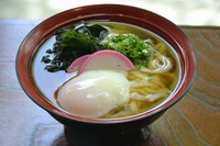 五目セット…1,542円／白ごはんセット…1,443円