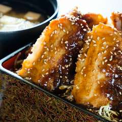 ソースかつ丼（ロース120gまたはヒレ100g）