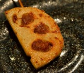 当店の看板メニューです。
オリジナルのスパイスを利かせた肉詰めになります。