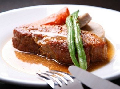 豚バラ肉の白ワイン煮込み