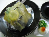 お酒で蒸し煮しました。
あら炊きとは違い、やさしい味☆☆
おろしポン酢でどうぞ！