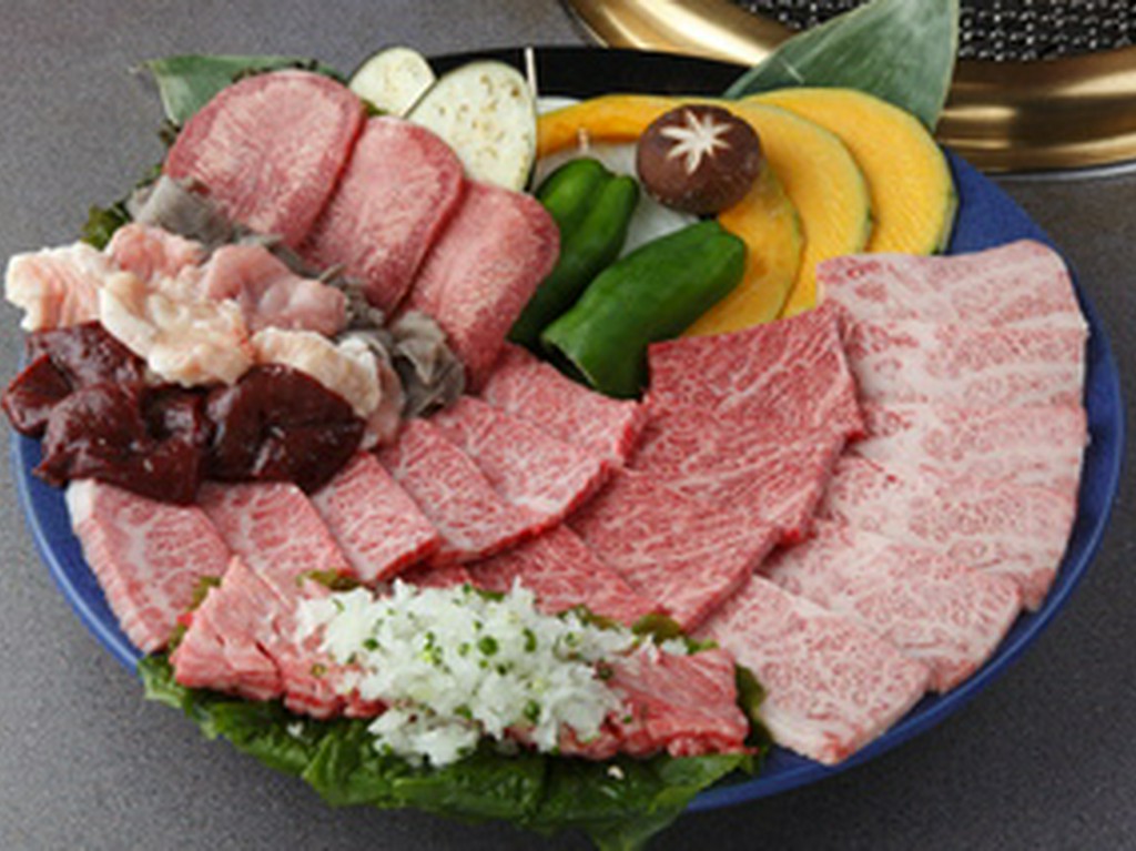 ファミリーに大人気!!　お得な得々セットが充実