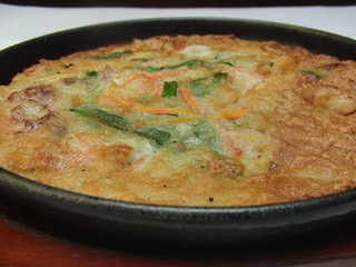 今月のオススメ！海鮮チヂミです。美味しいですよ！