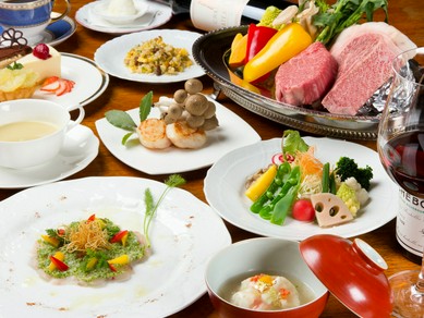 家族連れでも安心して寛ぎながら、極上和牛が堪能できる店