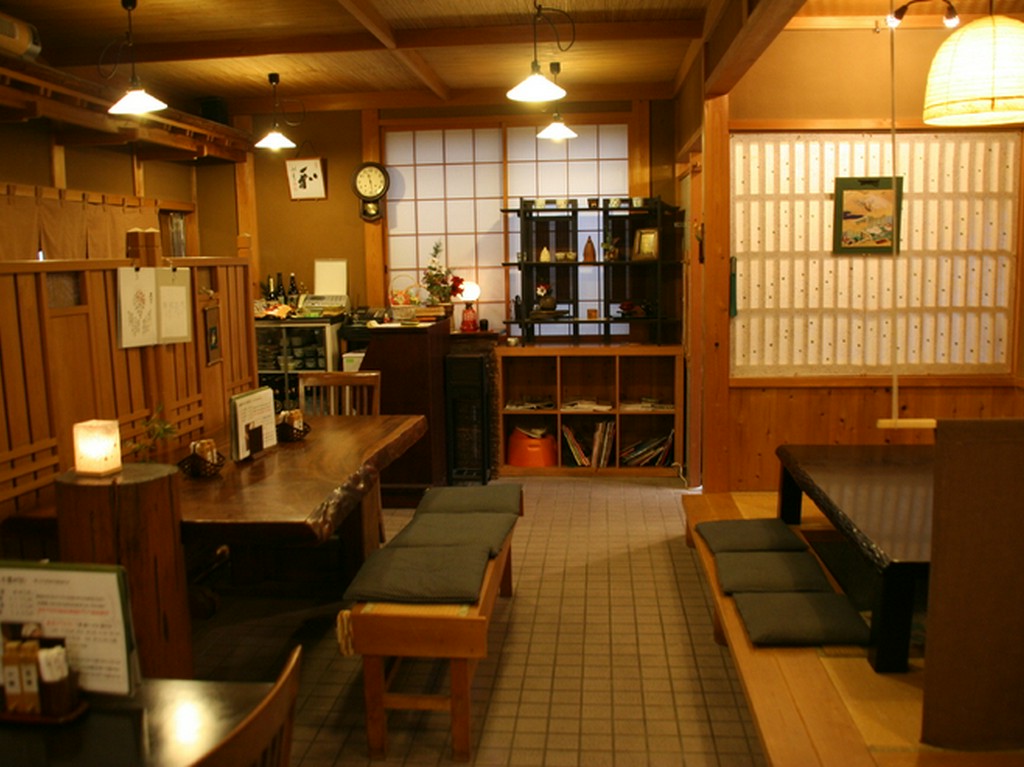 どこか懐かしい雰囲気の店内