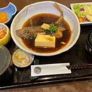 ご注文頂いてからお作りしますので、15分程お時間がかかります。