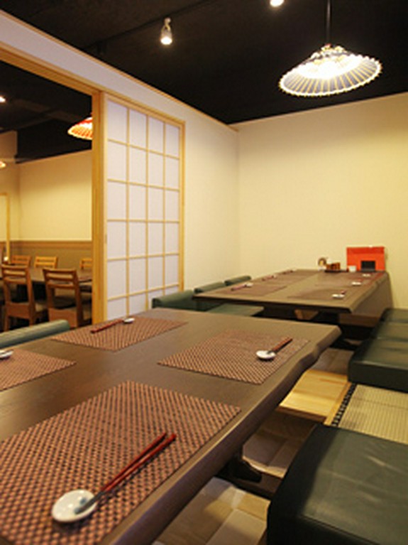 掘りごたつの個室は12名様までご利用いただけます。