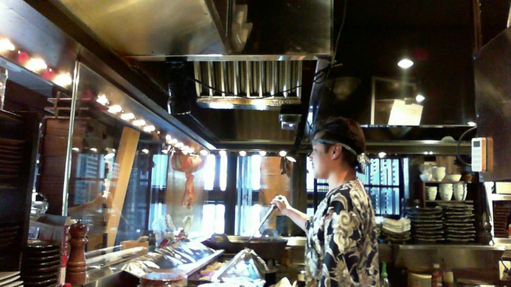 備長炭で焼き上げる自慢のやきとり