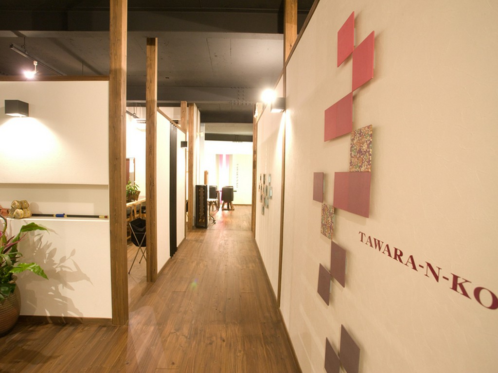 エントランスホール