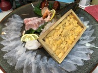 ご予約で刺し盛りなどご用意します。