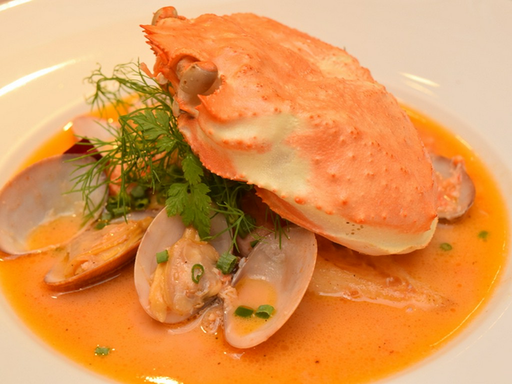 インスピレーションを大切にした独創的なイタリア料理