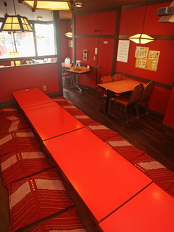 2Fお座敷は16名までご利用いただけます。