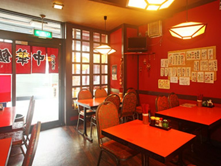 お席だけのご予約も承っております。