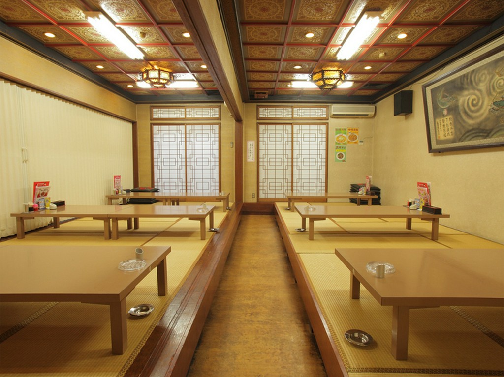 ご宴会にお勧めのお座敷席は、最大60名様がお寛ぎ頂けます。