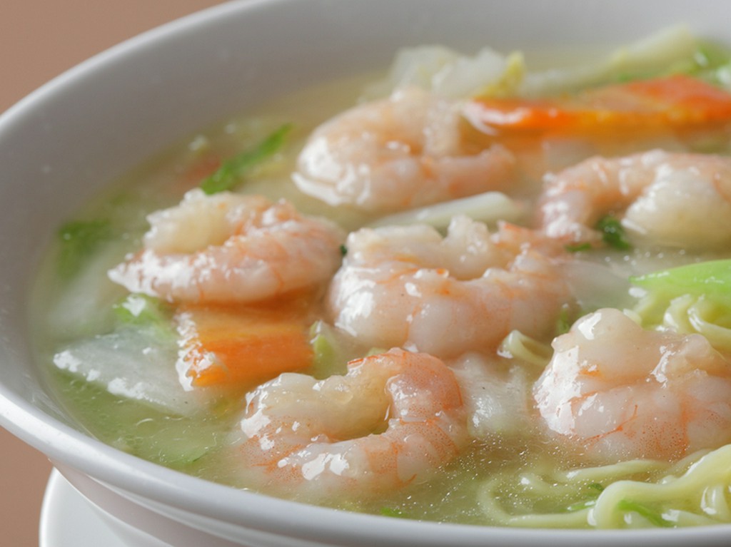 たっぷり入った海老はぷりぷりの食感。海老タンメン 850円