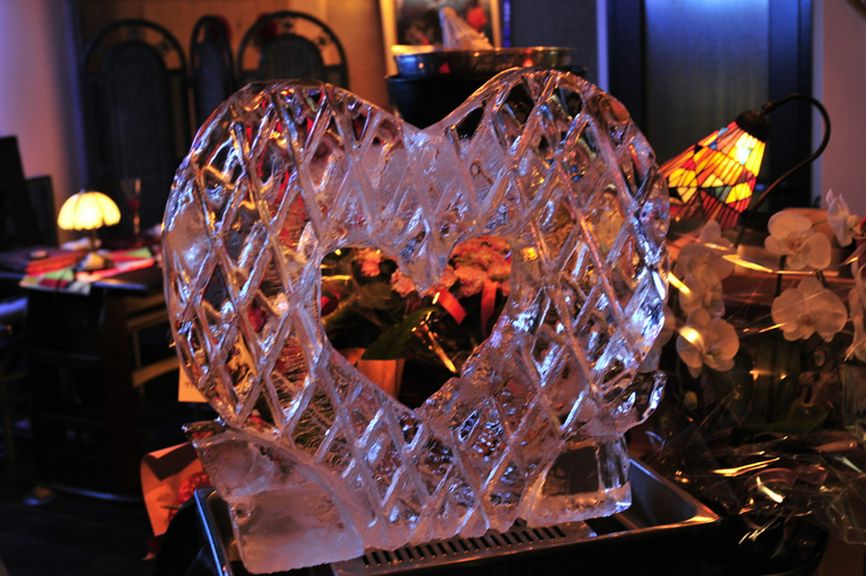 ◆牛肉メインの二つのコース 6,500円(税別)
誕生日や記念日、会社や仲間との会食や宴会にもおススメです