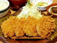 ヒレカツ定食（中）