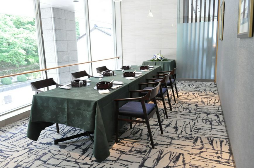 結納・顔合せに