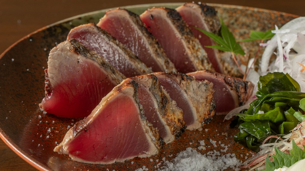 鰹刺身・鰹タタキ、塩タタキ、焼き切り