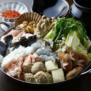 ■こちらのコースは3名様より承ります。
前日までにご予約をお願いします。

■ご予約の際は「ヒトサラをみて」のご予約の旨を
お伝えください。

■キャンセルや人数変更のある場合は前日までに必ずご連絡をお願いします。