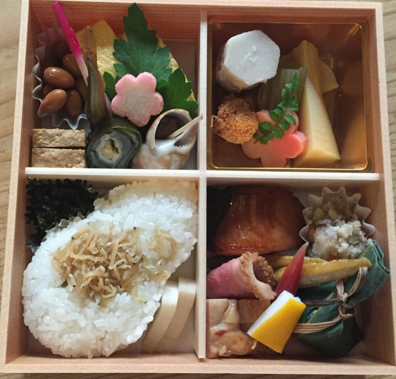 お持ち帰りお弁当