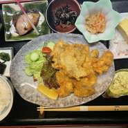 カキフライ御膳 (土&bull;日&bull;祝日は予約不可）