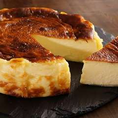 バスクチーズケーキ　ホールグランデサイズ