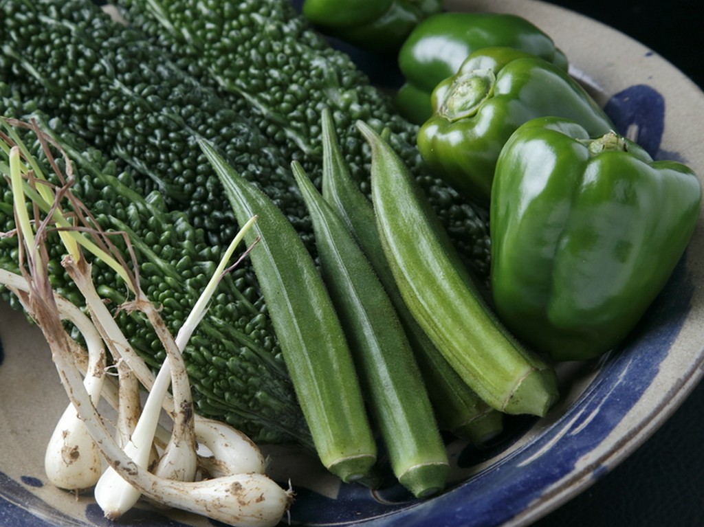 週に2度、宮古島より取り寄せる沖縄食材