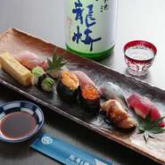 お客様に召し上がって欲しいネタを盛込みました。これを召し上がってから後はお好みでという方も多いです。