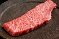 当日おすすめの【かいのみ、バラ笹身、ランプ、らむしん、まるしん 】のいずれかの部位