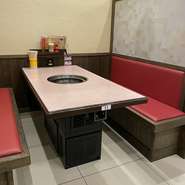 カウンター席を設けております