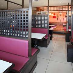 イス席でもゆっくりできると大好評！