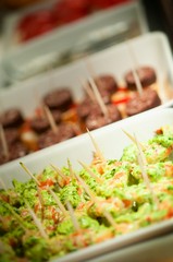 ゲストも満足の豊富なタパスで楽しいパーティーを