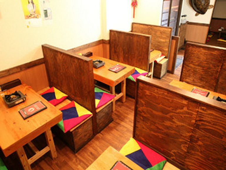 韓国でも珍しい水晶で焼くサムギョプサルの店！