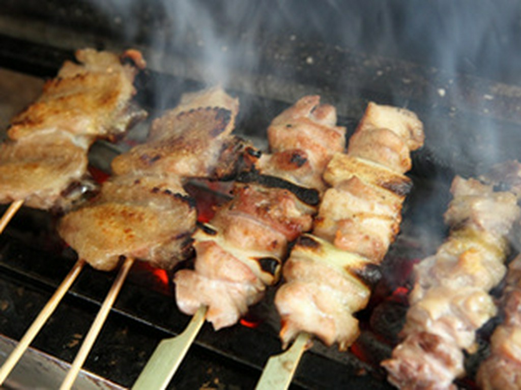 お客様１人ひとりのニーズに合わせたお料理をご提供いたします。