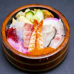 海鮮丼ランチ