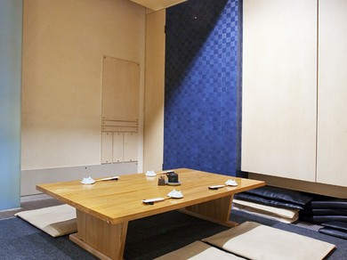個室座敷でごゆっくりお過ごし下さい
