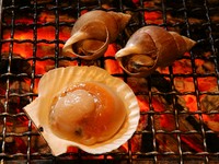 ほたて 400円　　つぶ 400円