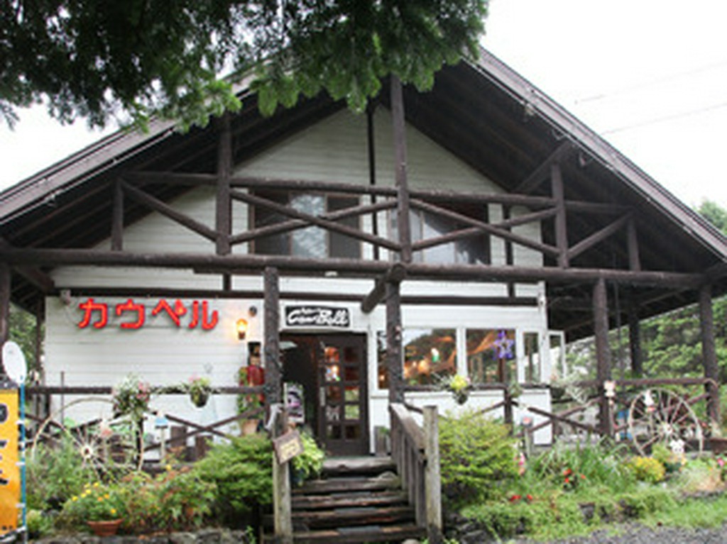 ログハウスでゆったりとおくつろぎ下さい