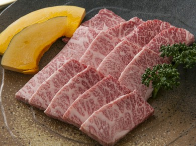 ゆったり上質なお肉を楽しむ和やかな歓送迎会　最大25名収容可能