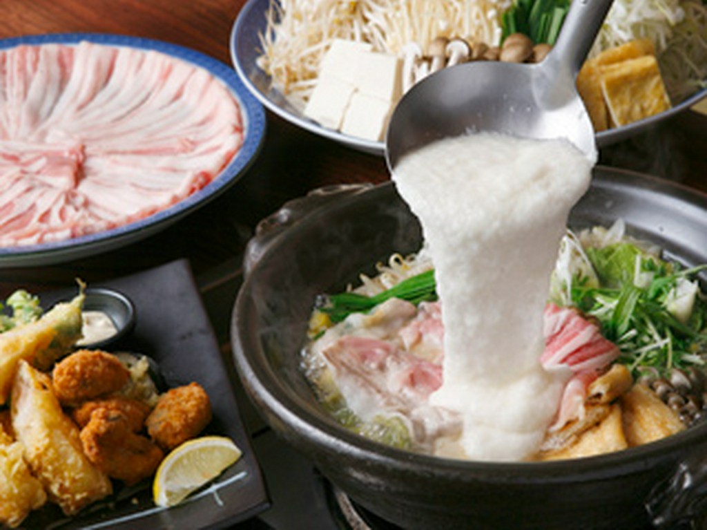 持ち豚とろろ鍋