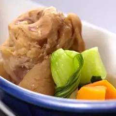 テビチの煮付け