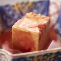 泡盛との相性バツグン！豆腐よう　380円